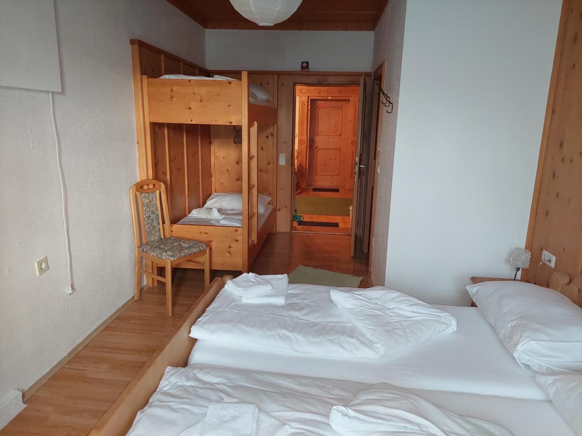 Gasthof Zur Post Taxenbach Chambre photo